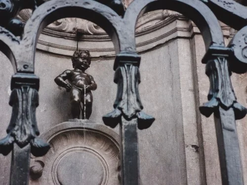 Manneken Pis, Jeanneke Pis und Het Zinneke